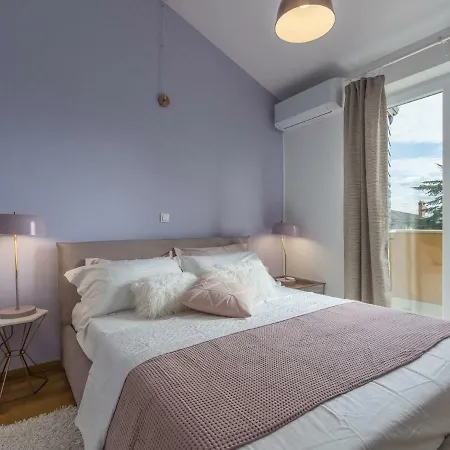 Modern Villa In Nova Vas With Swimming Pool