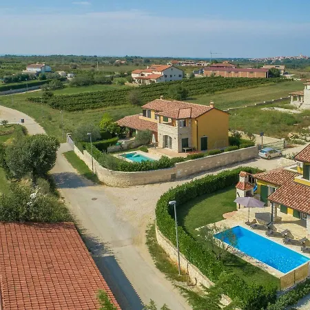 Modern Villa In Nova Vas With Swimming Pool *